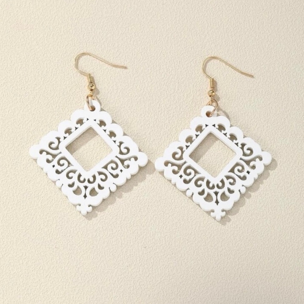 White Wood Cut-Out Square Dangly Earrings